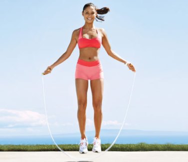 Когато скачате с въже, работите с всички мускули в тялото си.