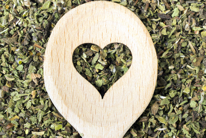 Myprotein Mega Green Tea Extract защитава сърцето от увреждане.