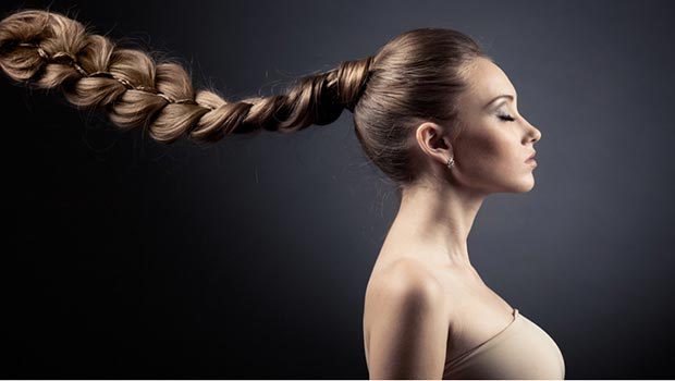 Natrol Biotin спира косопада и стимулира растежа на коса.