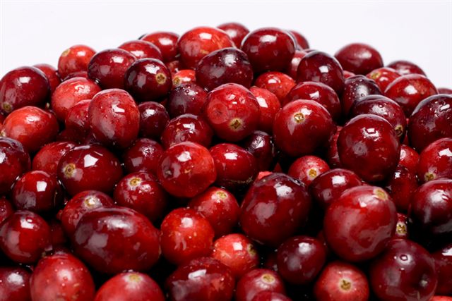 Prozis Foods Cranberry Extract облекчава уринирането.