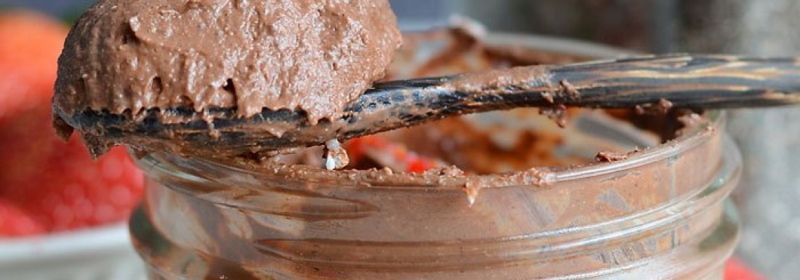 Рецепта за чиа и шоколад протеинов пудинг